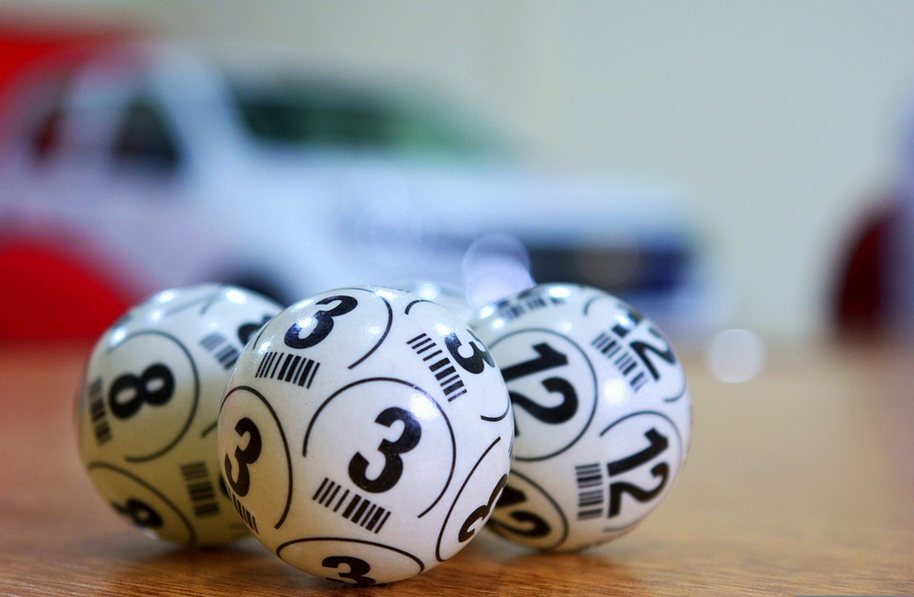 balls