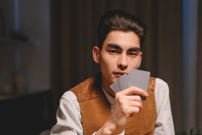 Poker Etiquette: Being a Gentleman at the Poker Table