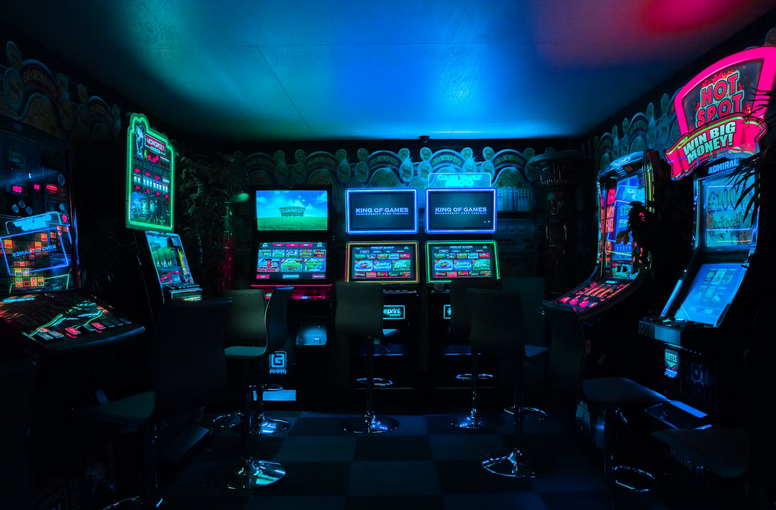 High Variance vs. Low Variance Slots: Understanding Volatility in Online Slot Games